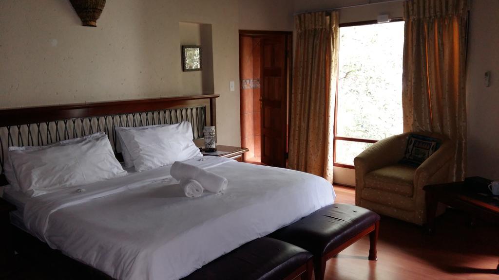 La Montagne Guest Lodge Hartbeespoort Exterior foto