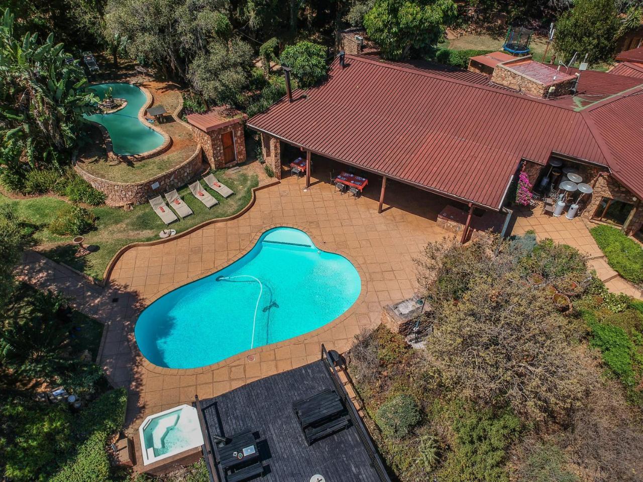La Montagne Guest Lodge Hartbeespoort Exterior foto